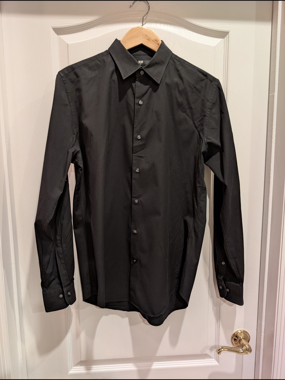 Uniqlo Men’s M Slim Fit Black Stretch Cotton Button Down Shirt